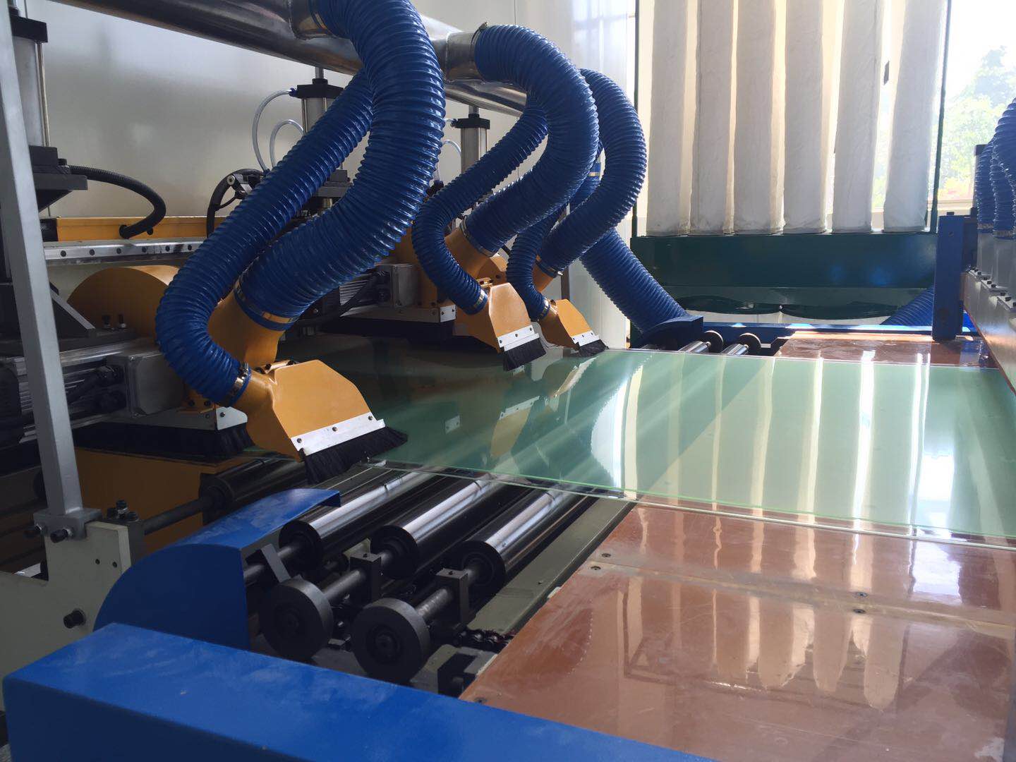 PMMA/PC Co-extruded sheet
